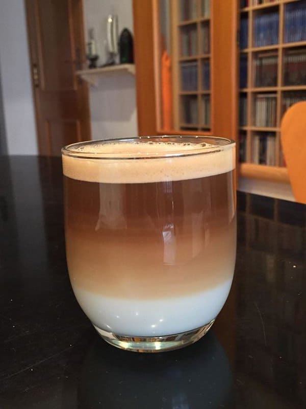 Oddly Satisfying Food Photos coffee layers